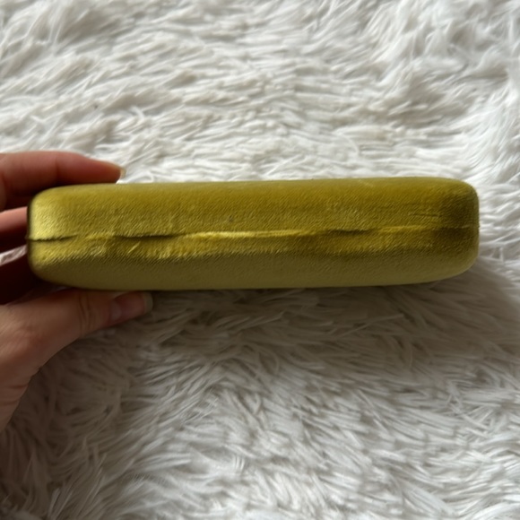 CGUCCI VELVET SUNGLASSES CASE - Picture 9 of 15